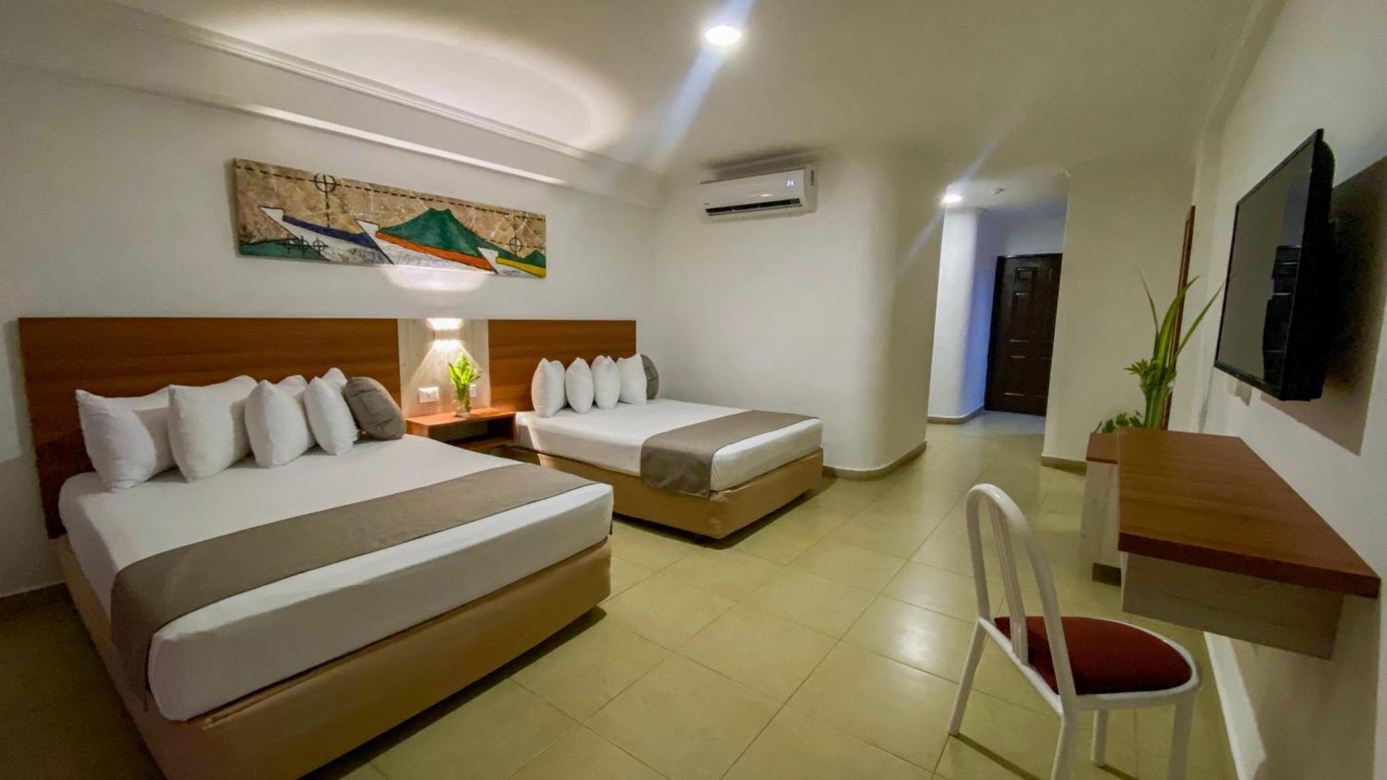 Отель Sunsol Isla Caribe Эль-Кардон Экстерьер фото
