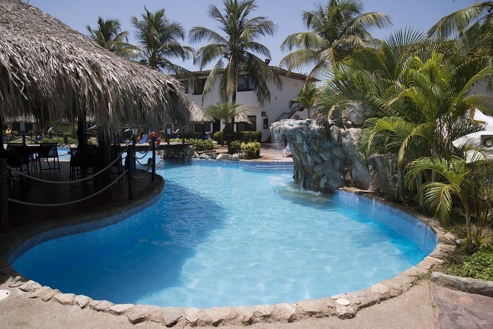 Отель Sunsol Isla Caribe Эль-Кардон Экстерьер фото